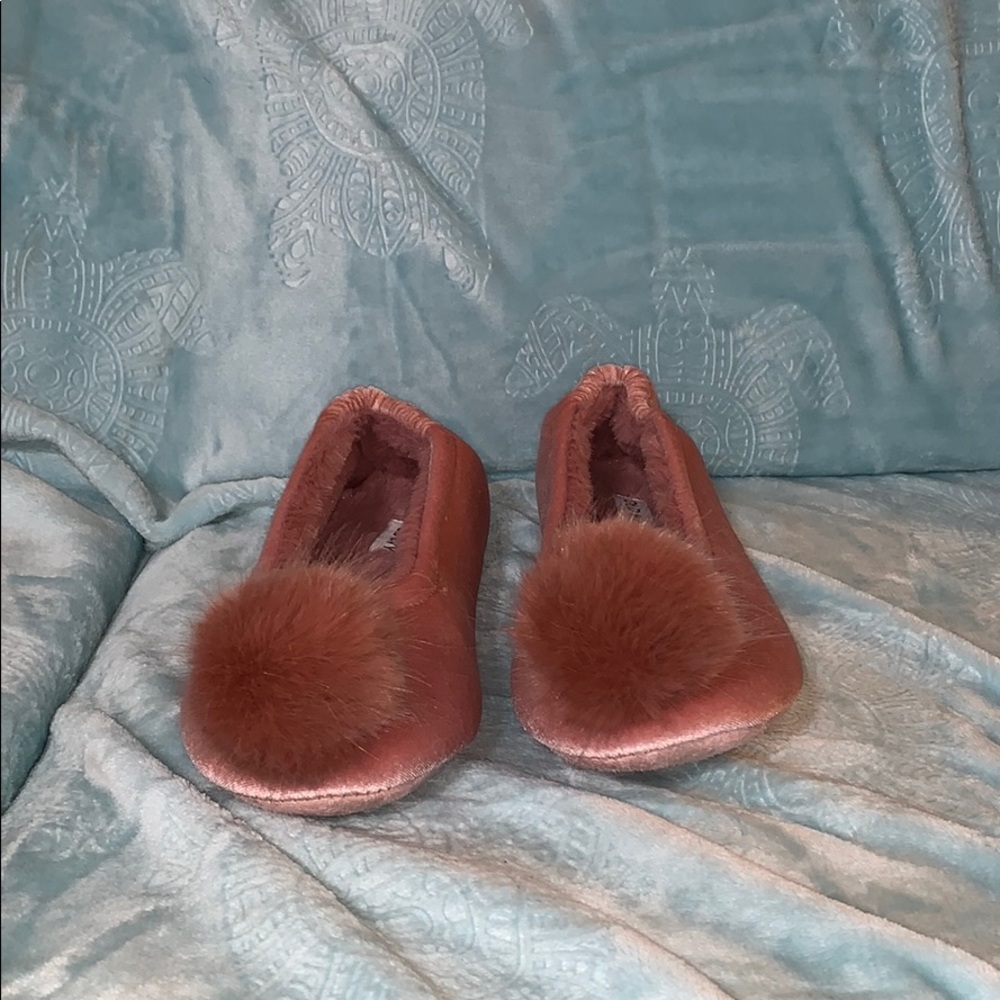 Old Navy Slippers